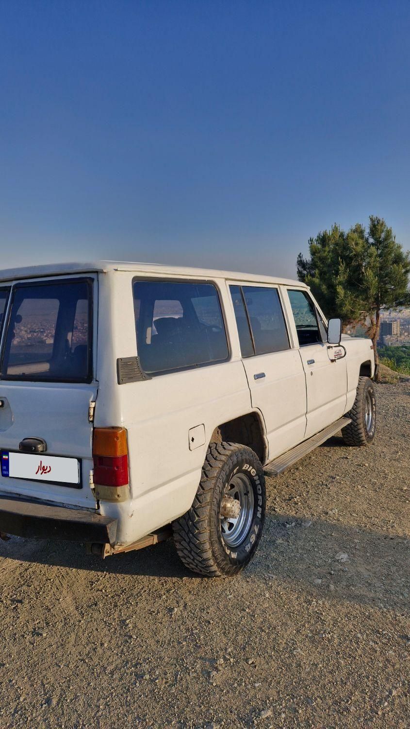 نیسان پاترول چهار درب 6 سیلندر - 1995