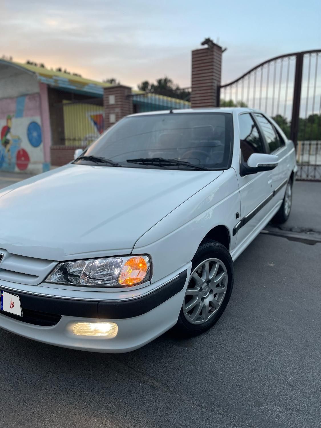 پژو پارس XU7ساده - 1390