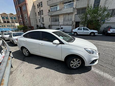 جک J4 اتوماتیک - 1398