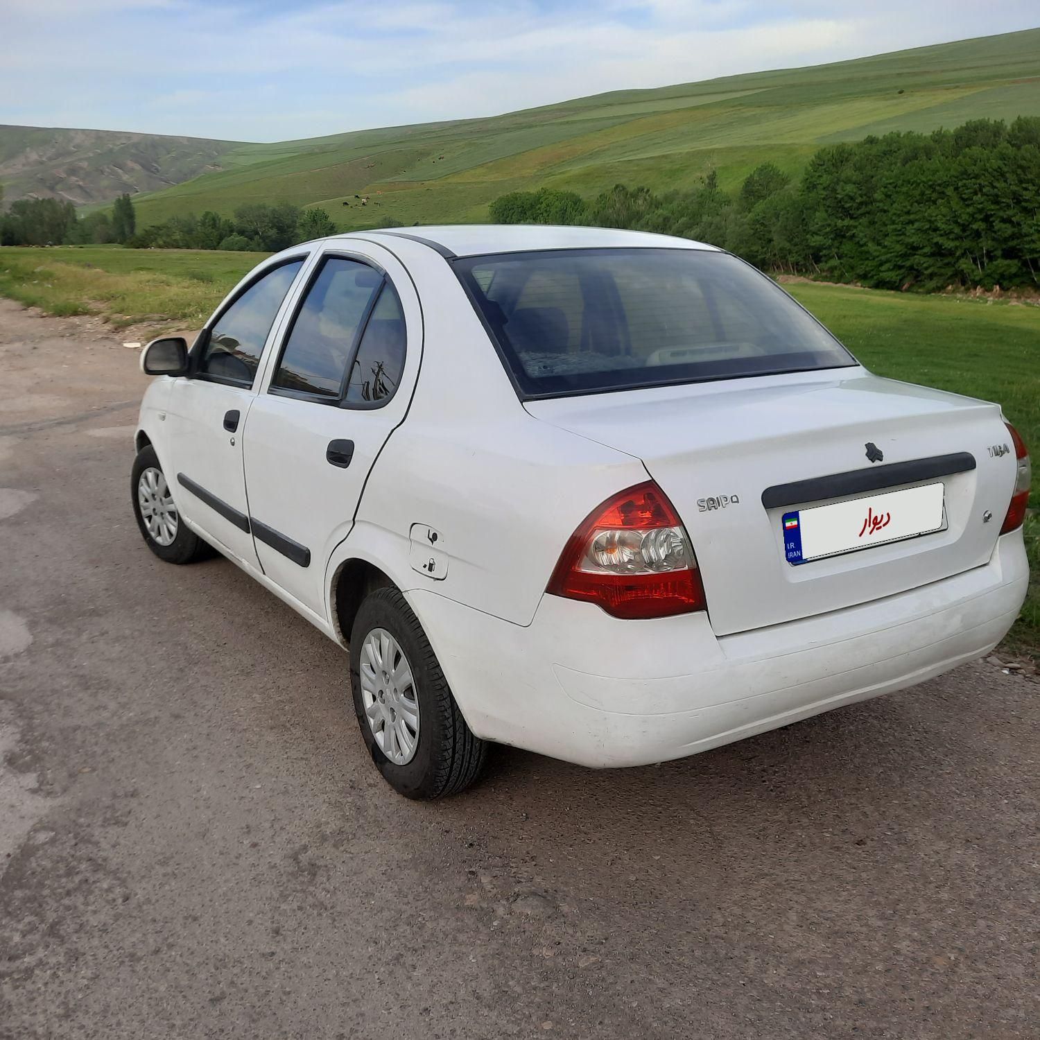 تیبا صندوق دار SX - 1390