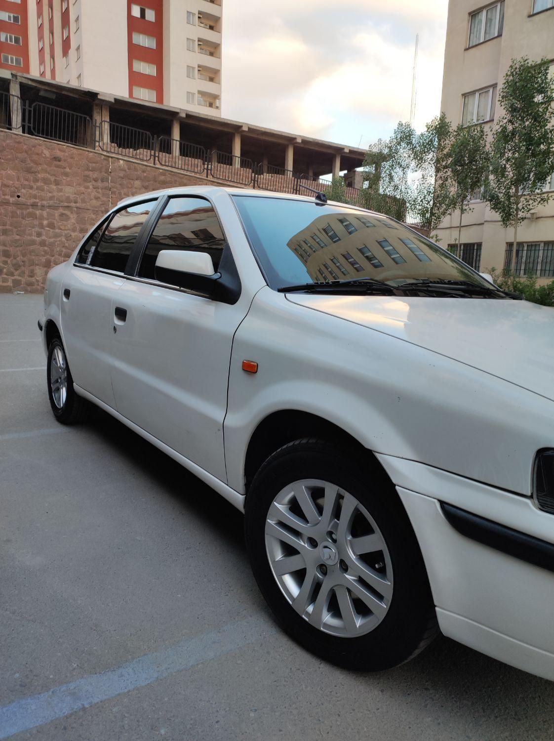 سمند LX EF7 - 1390