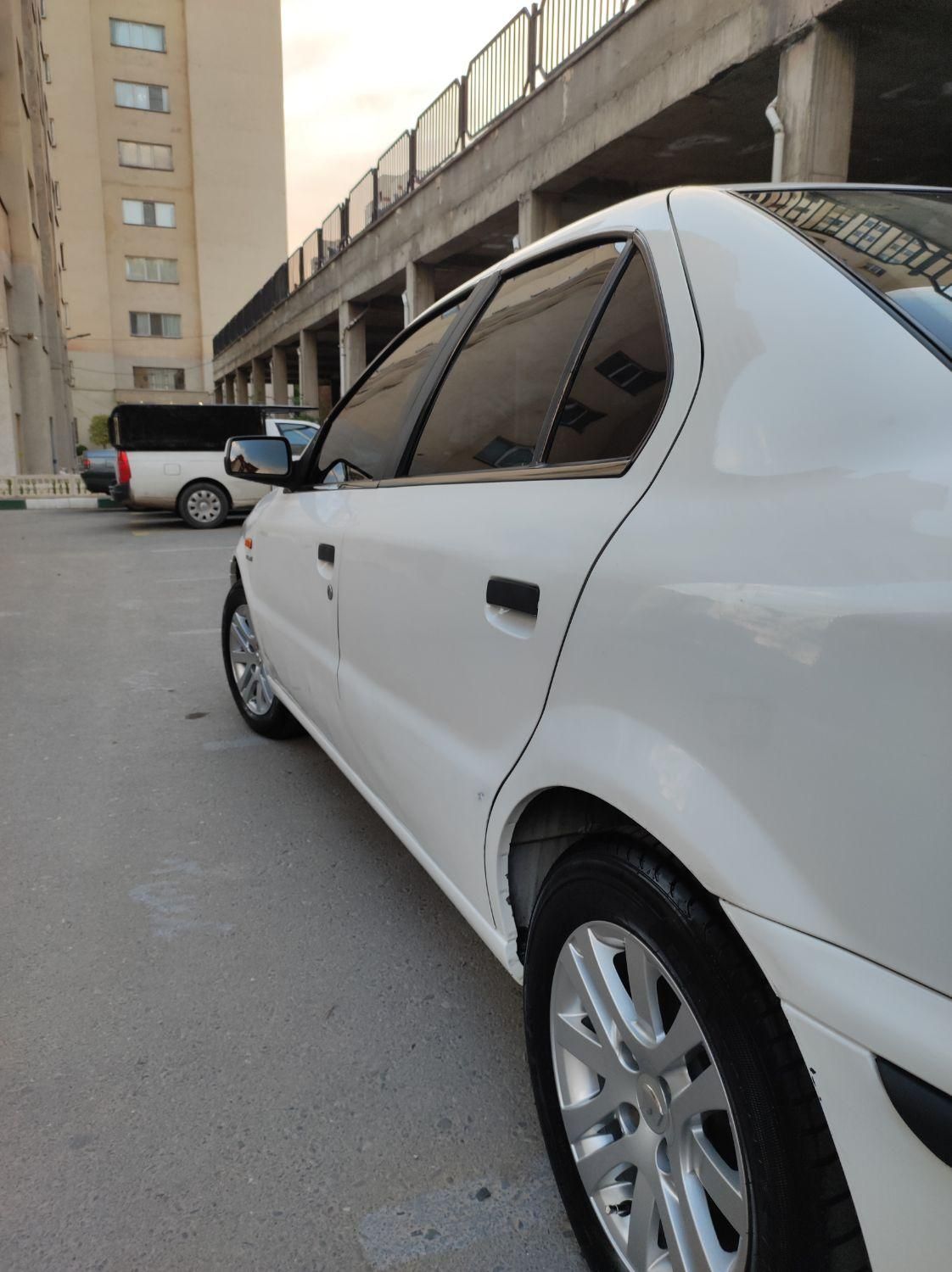 سمند LX EF7 - 1390