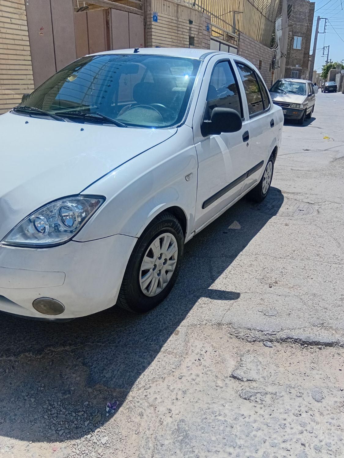 تیبا صندوق دار EX - 1392