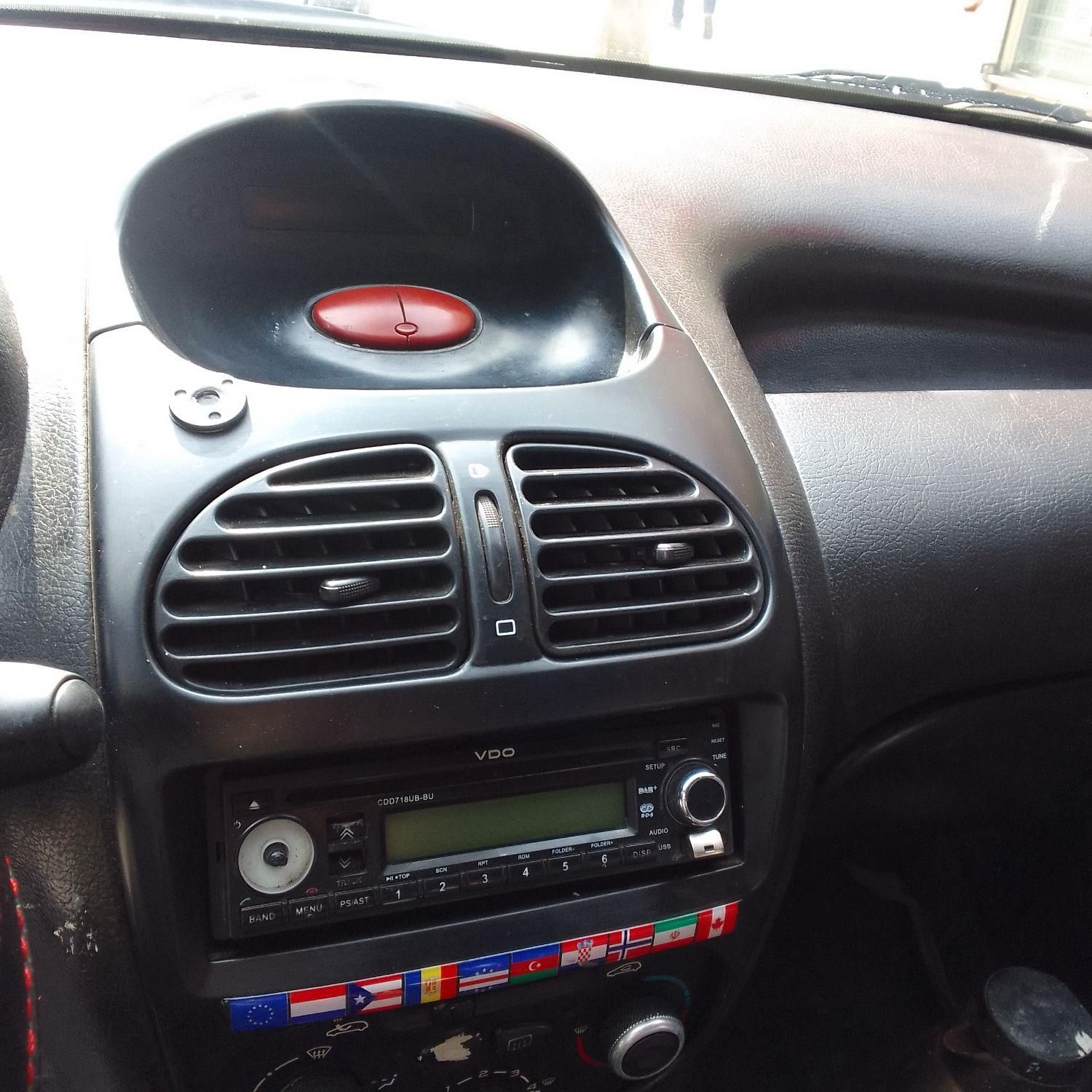 پژو 206 SD v8 - 1386