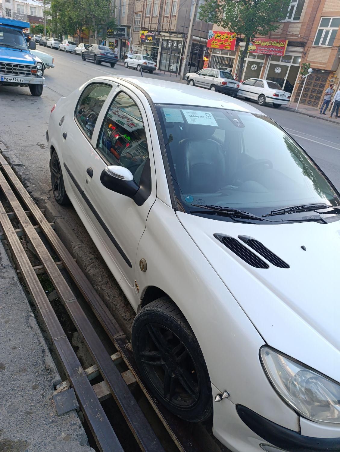 پژو 206 SD v8 - 1396