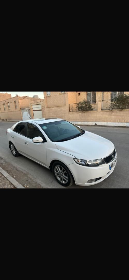 خودرو کیا، سراتو مونتاژ آگهی ann_17932838