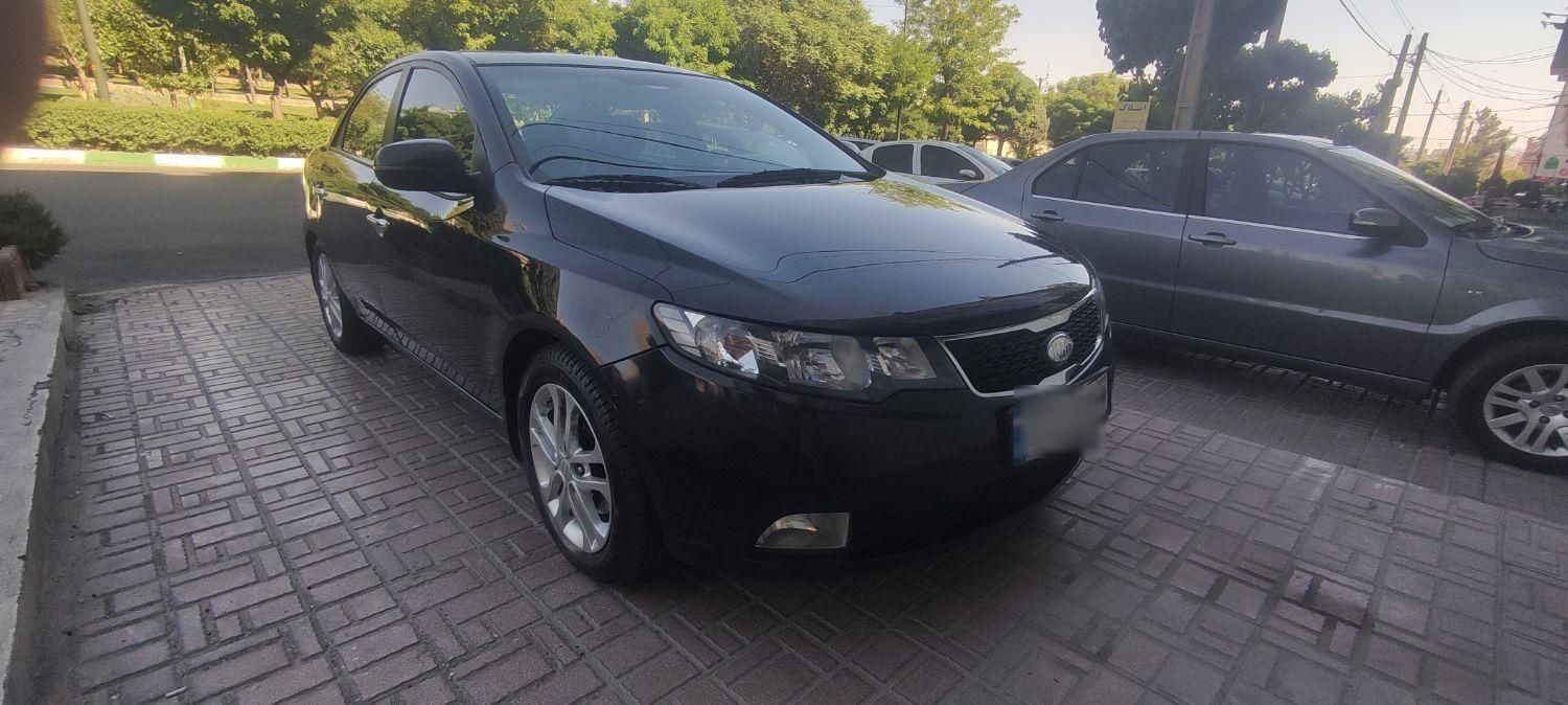 خودرو کیا، سراتو مونتاژ آگهی ann_17933473