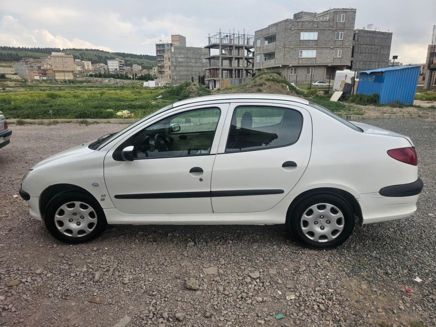 پژو 206 SD v8 - 1392