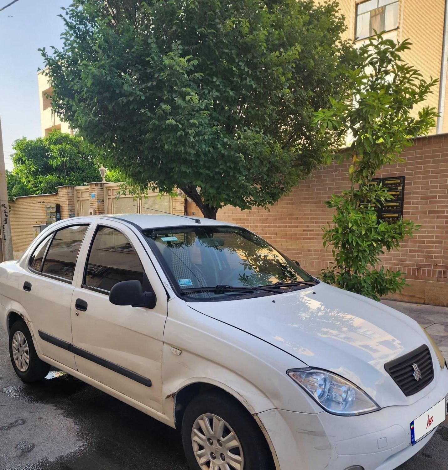 تیبا صندوق دار LX - 1390