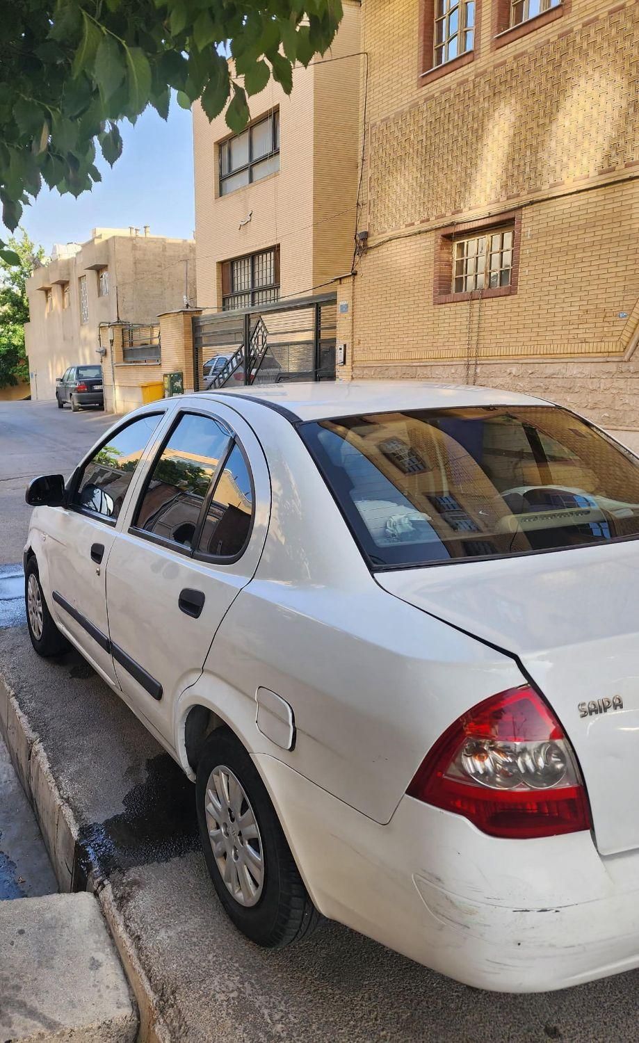 تیبا صندوق دار LX - 1390