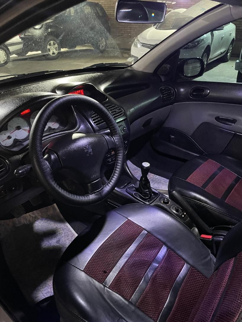 پژو 206 SD v8 - 1394