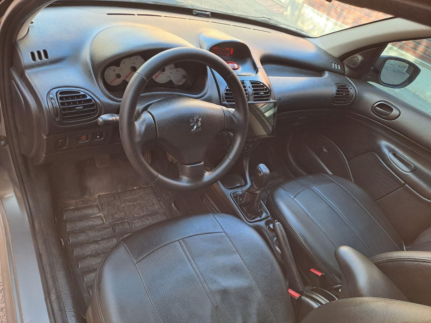 پژو 206 SD v8 - 1393
