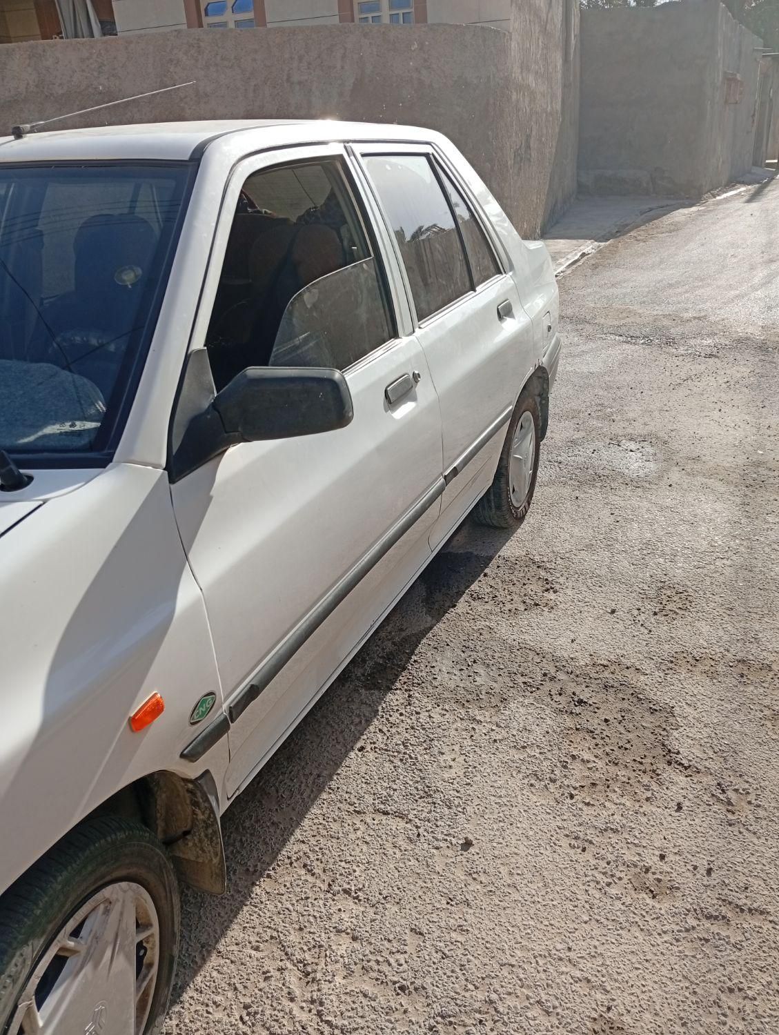 پراید صبا دنده‌ای - 1390
