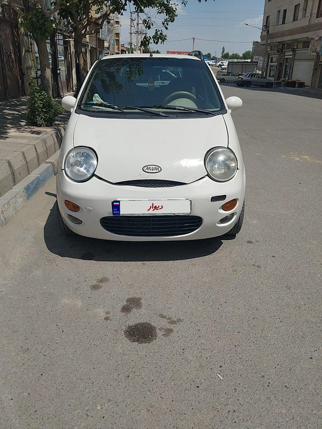 ام وی ام 110 چهار سیلندر دنده ای - 2012