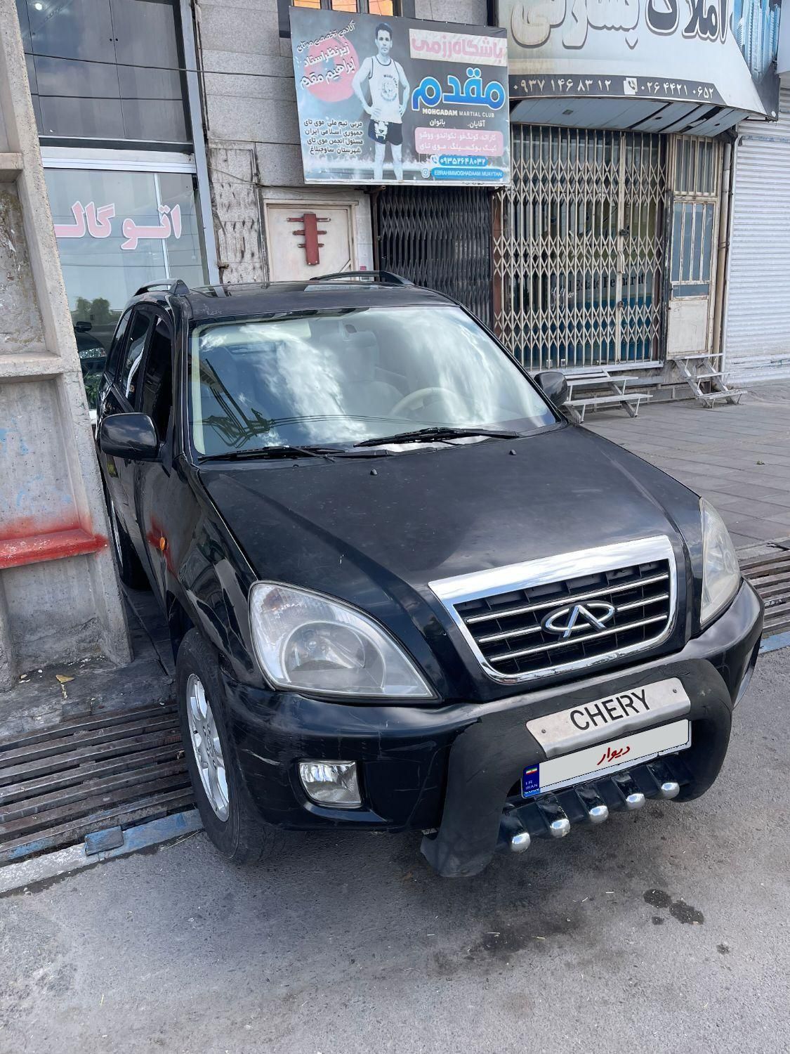 خودرو ام وی ام، X33 آگهی ann_17935375