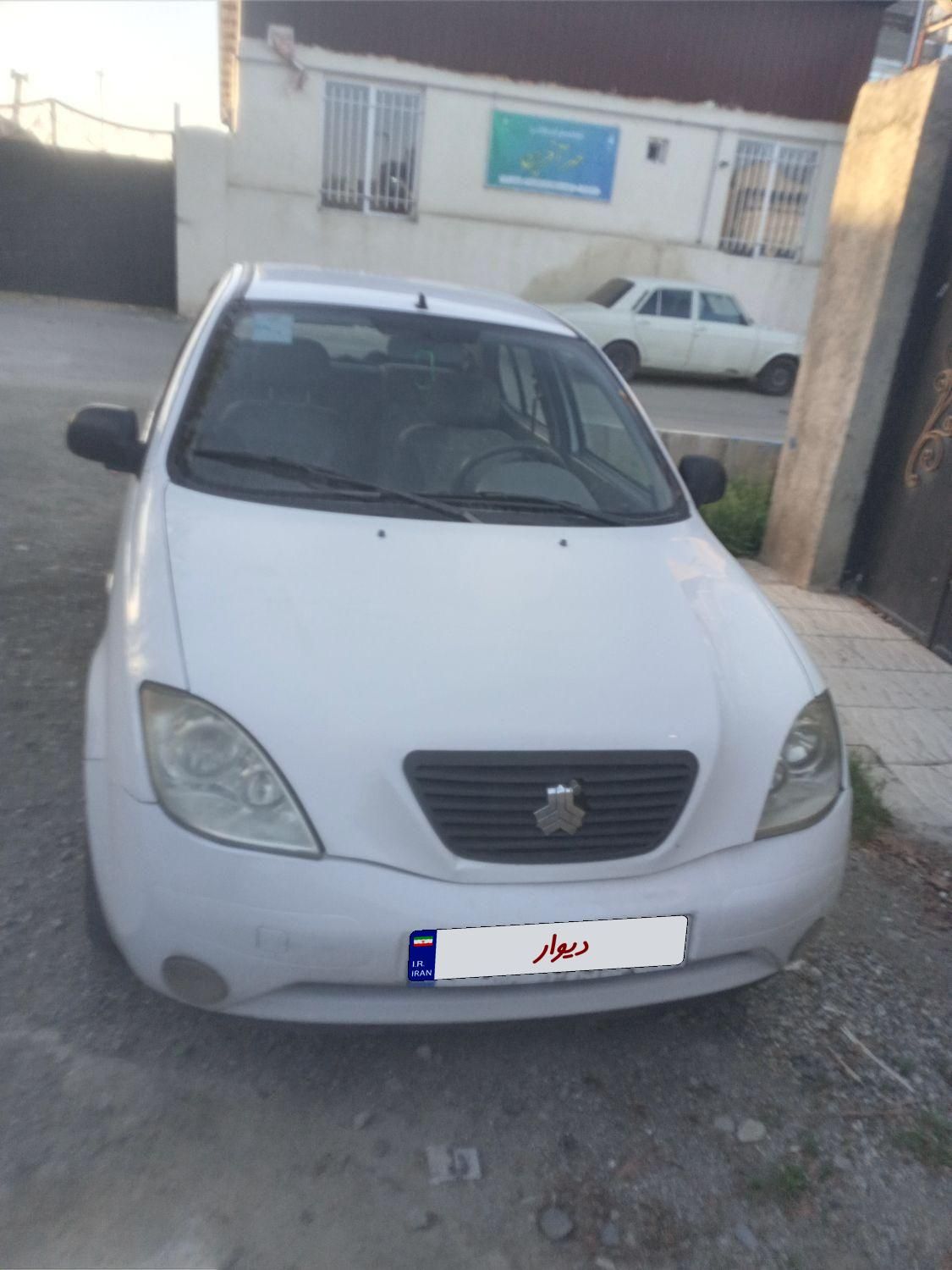 تیبا صندوق دار EX - 1395