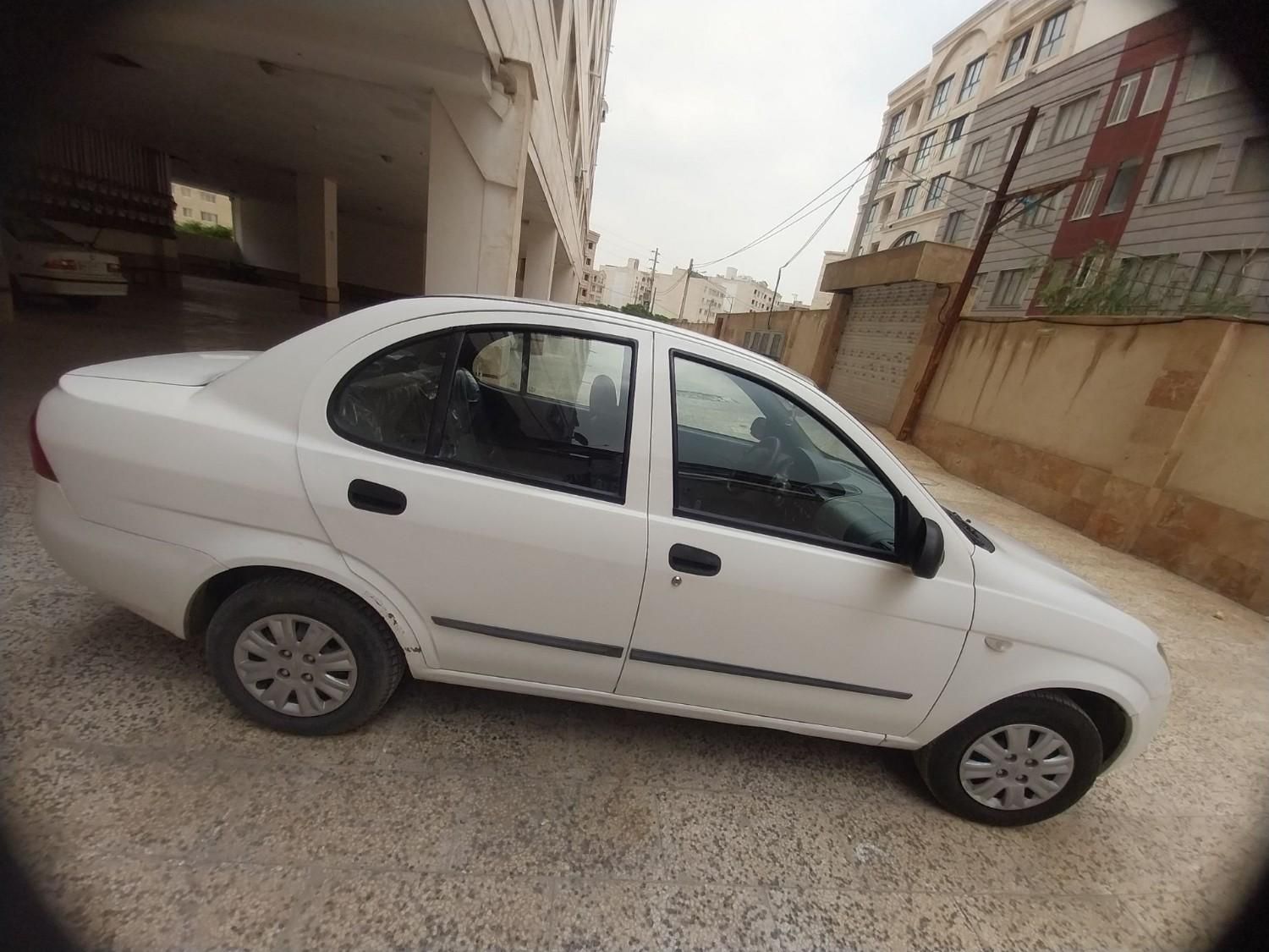 تیبا صندوق دار SX - 1395