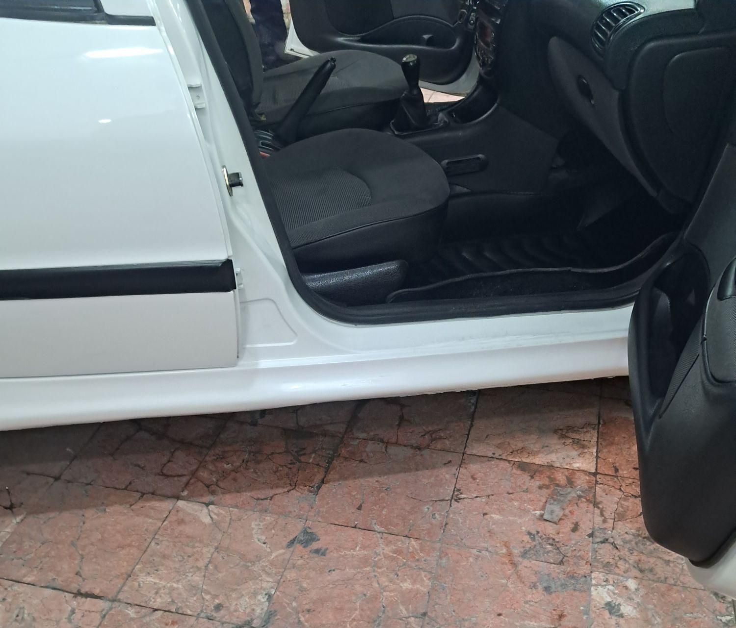 پژو 206 SD v8 - 1392