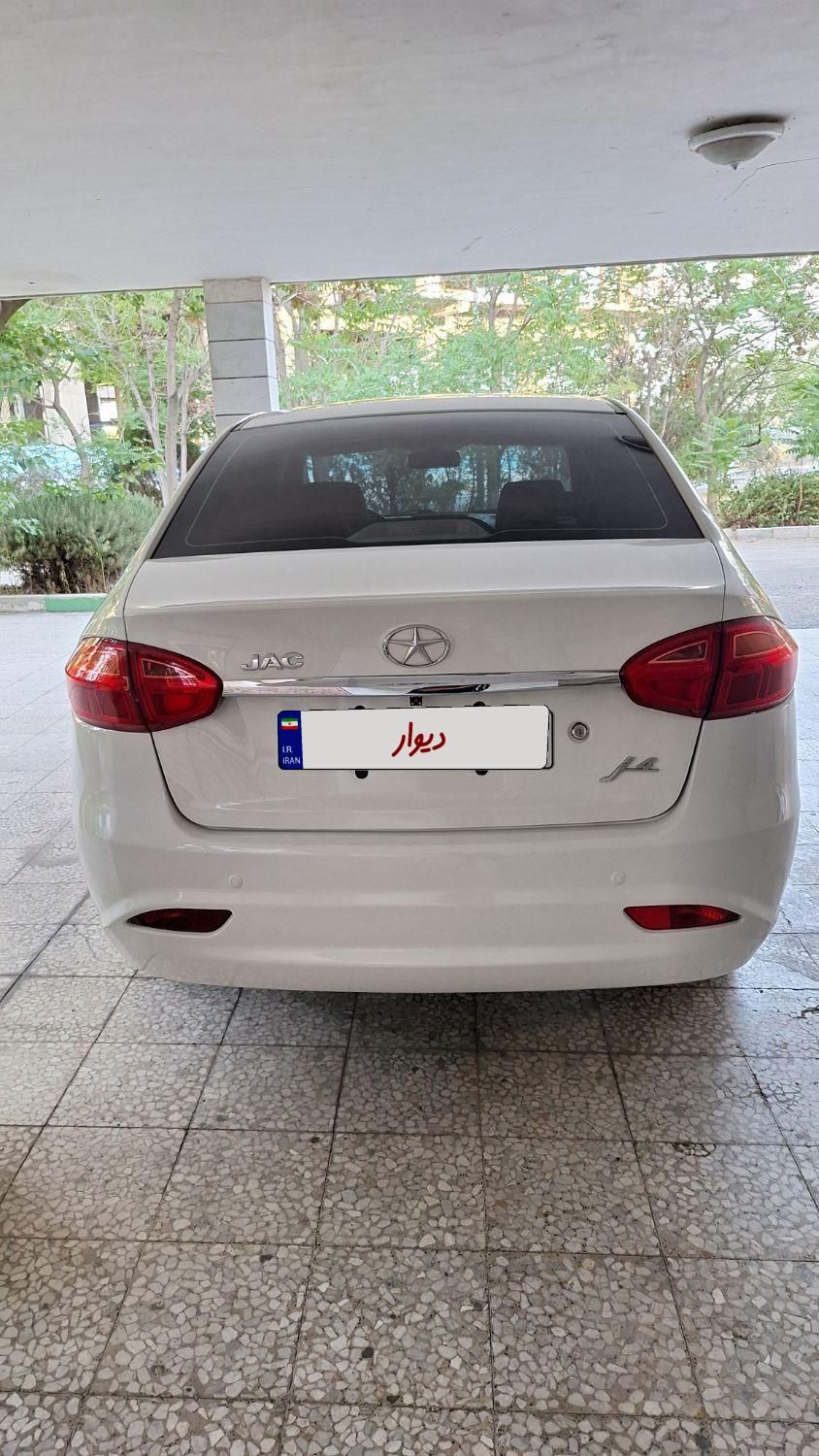 جک J4 اتوماتیک - 2022