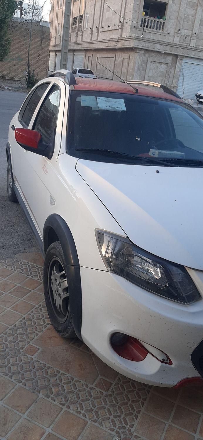 خودرو کوییک، R آگهی ann_17937467