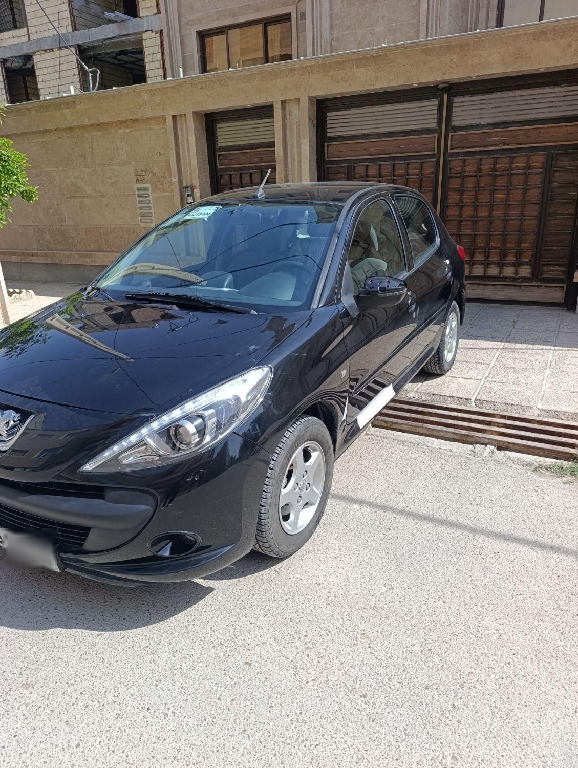 پژو 207 اتوماتیک TU5P - 1401