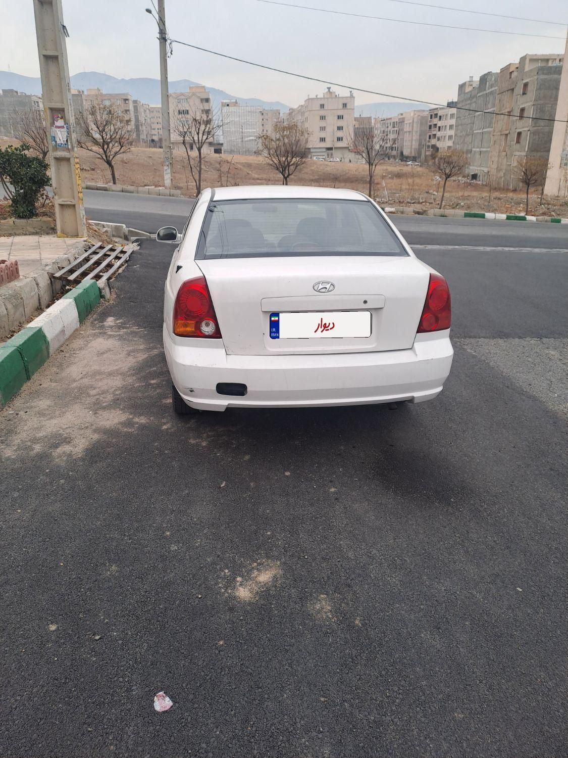 هیوندای ورنا دنده‌ ای - 2007
