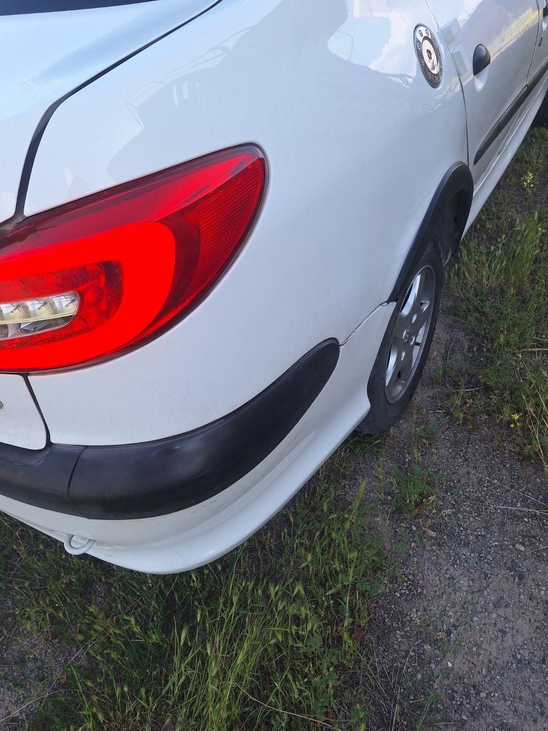 پژو 206 SD v8 - 1393