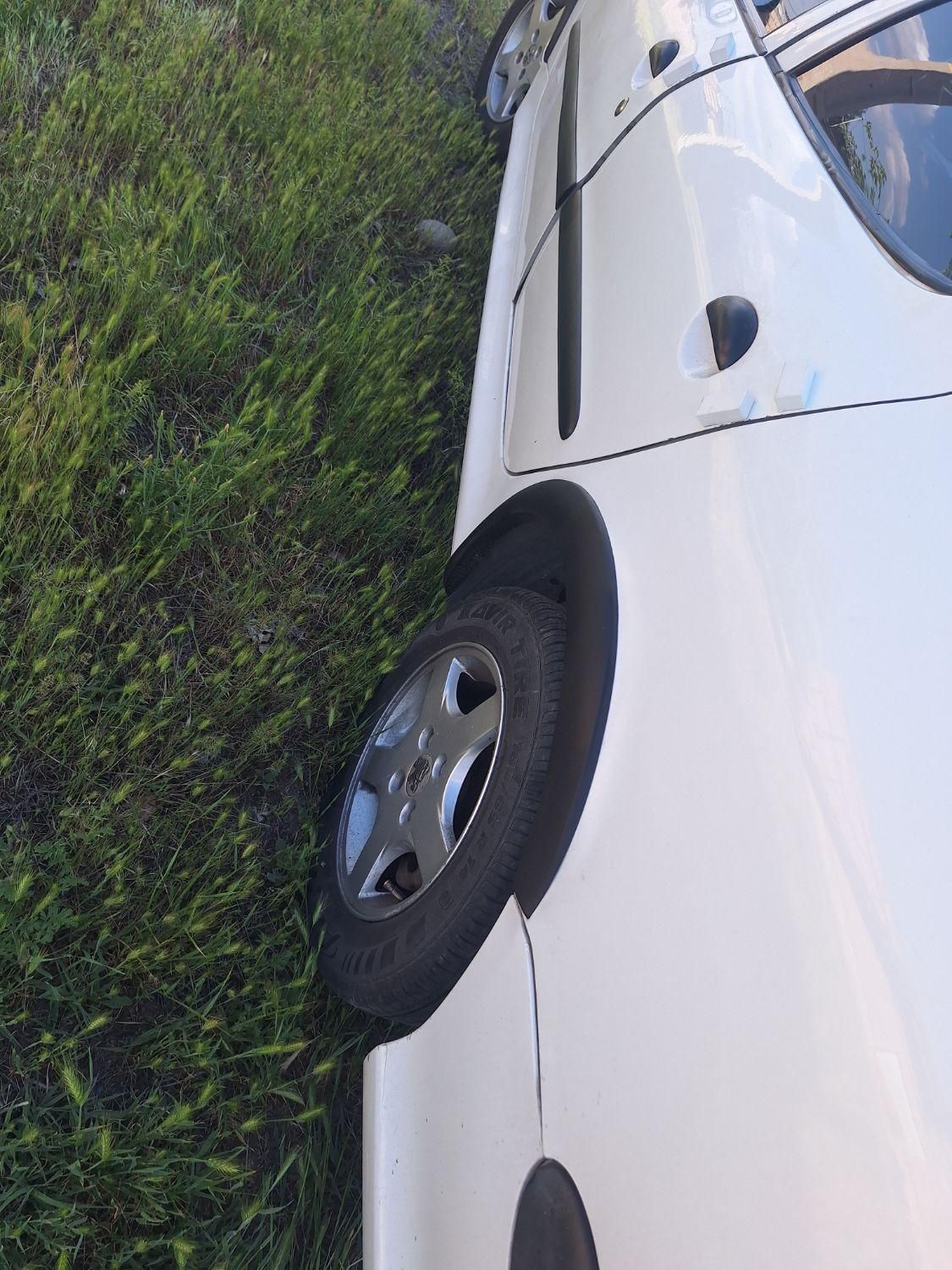 پژو 206 SD v8 - 1393