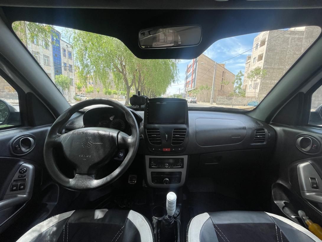 کوییک R دنده‌ای - 1401