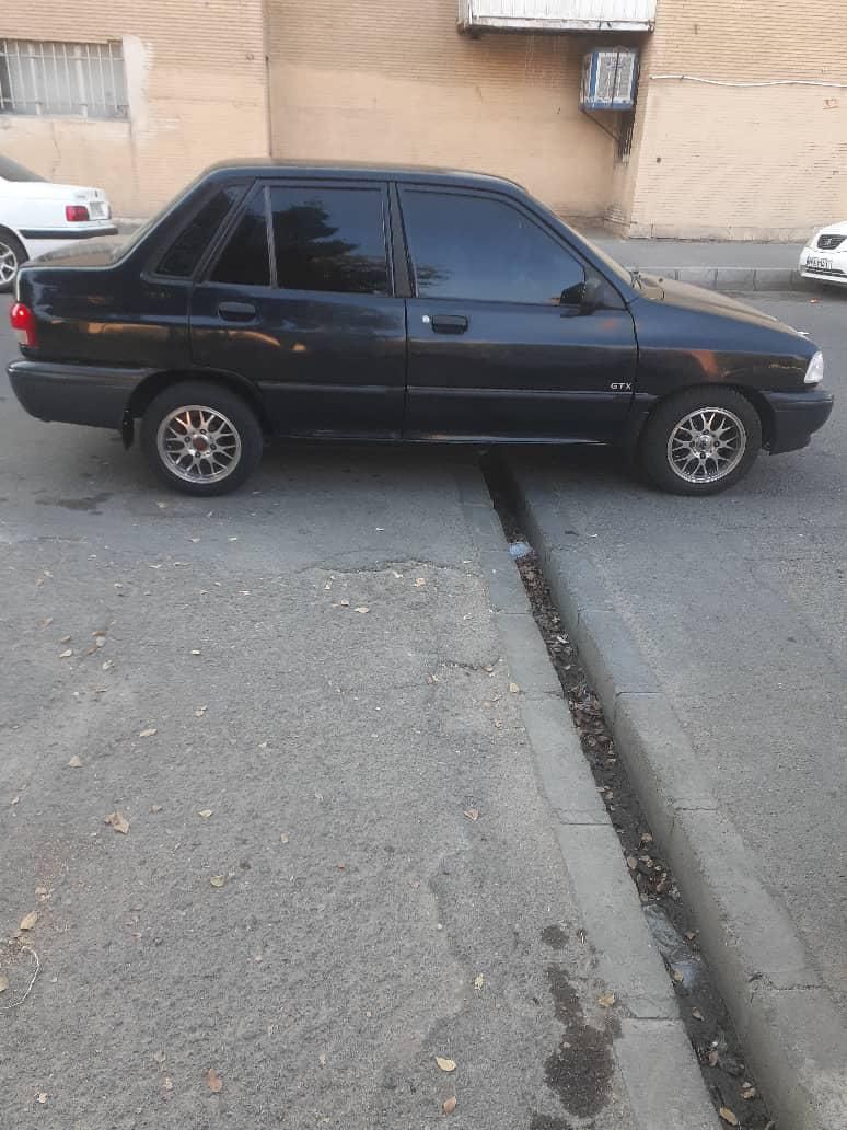 پراید صبا دنده‌ای - 1382