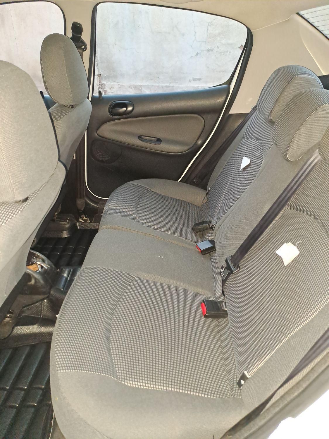 پژو 206 SD v8 - 1398