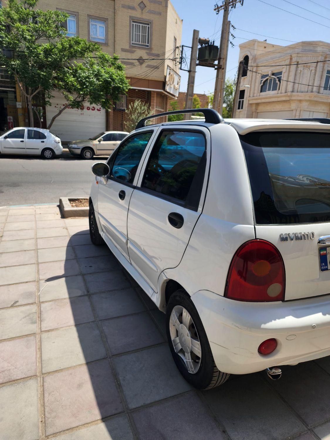 ام وی ام 110 چهار سیلندر دنده ای - 2015