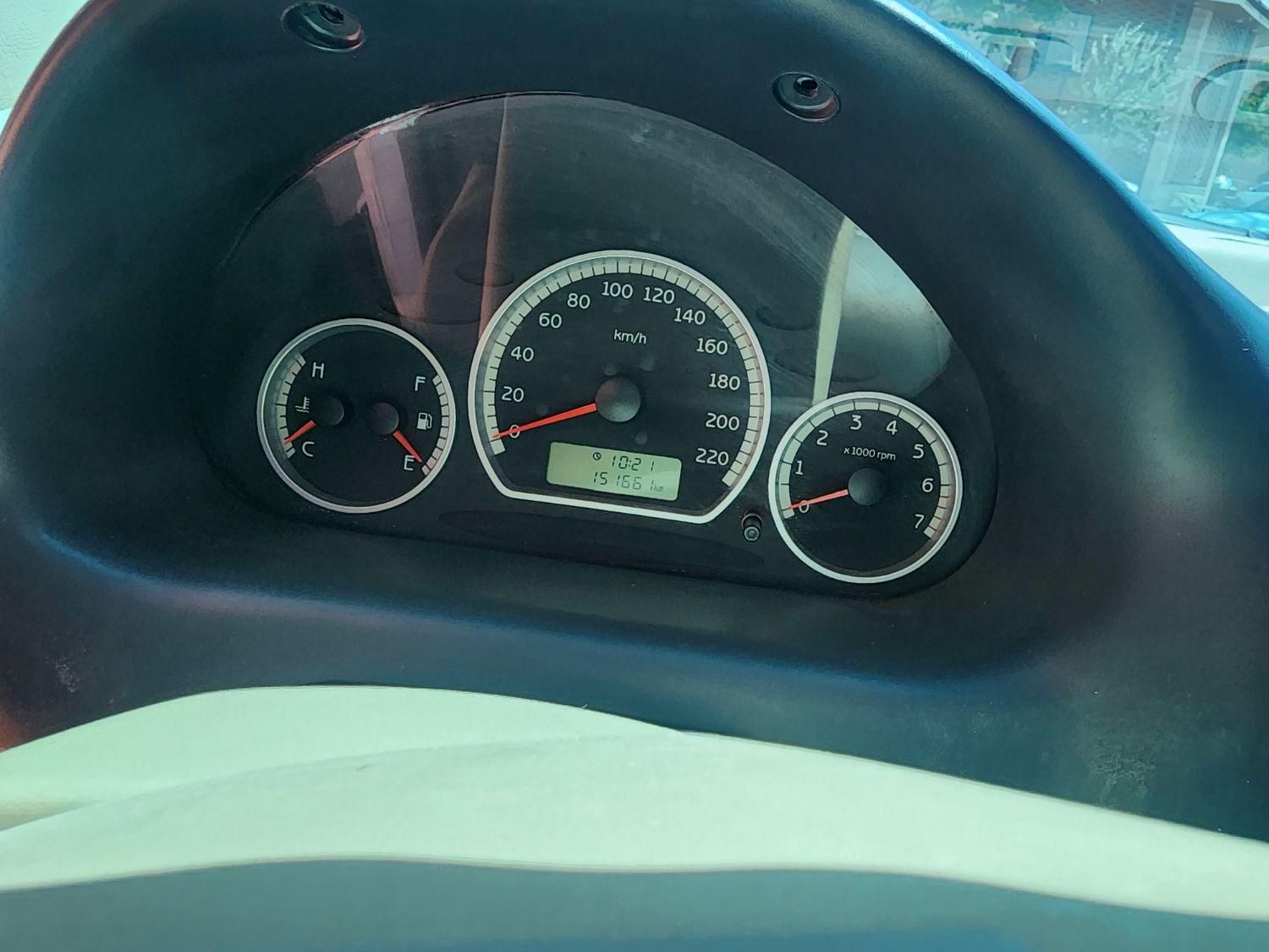 ام وی ام 110 چهار سیلندر دنده ای - 2015