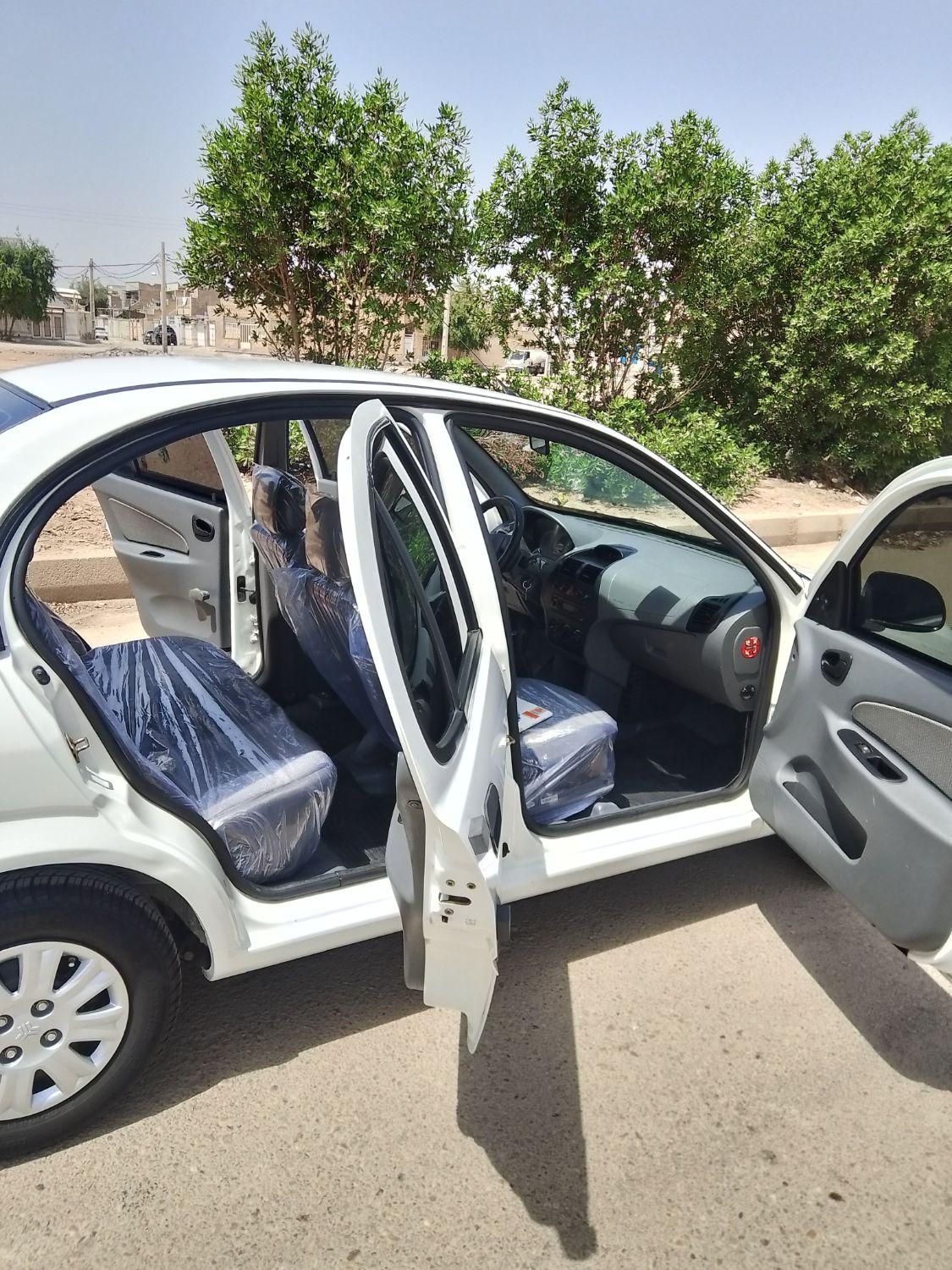 تیبا صندوق دار SX - 1399