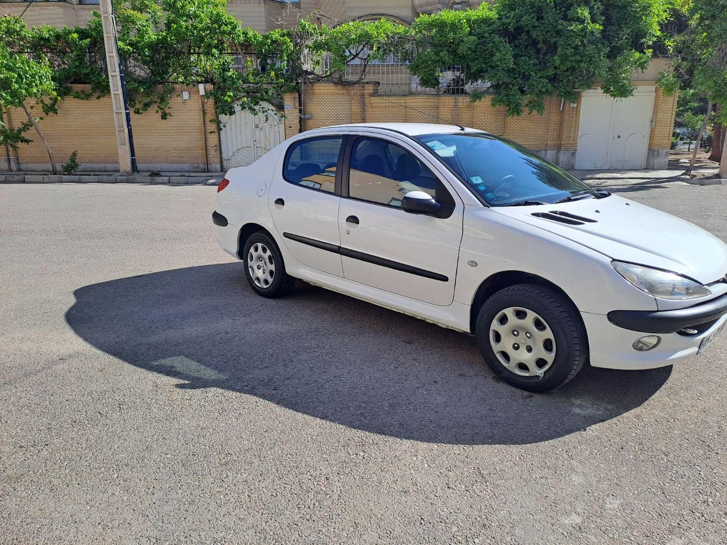 پژو 206 SD v8 - 1390