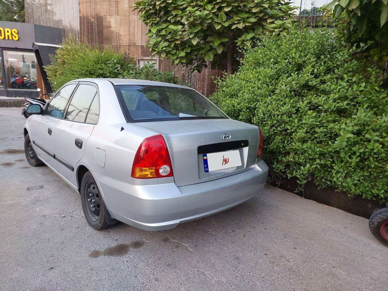 هیوندای اکسنت 1.6 لیتر ساده - 2013