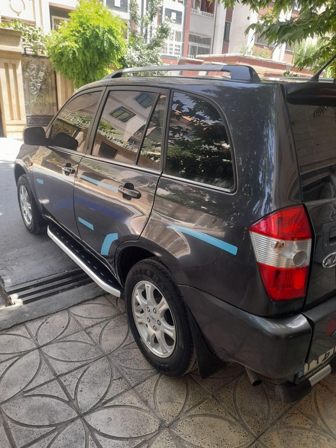 خودرو ام وی ام، X33 آگهی ann_17941339