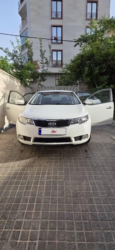 خودرو کیا، سراتو مونتاژ آگهی ann_17941830