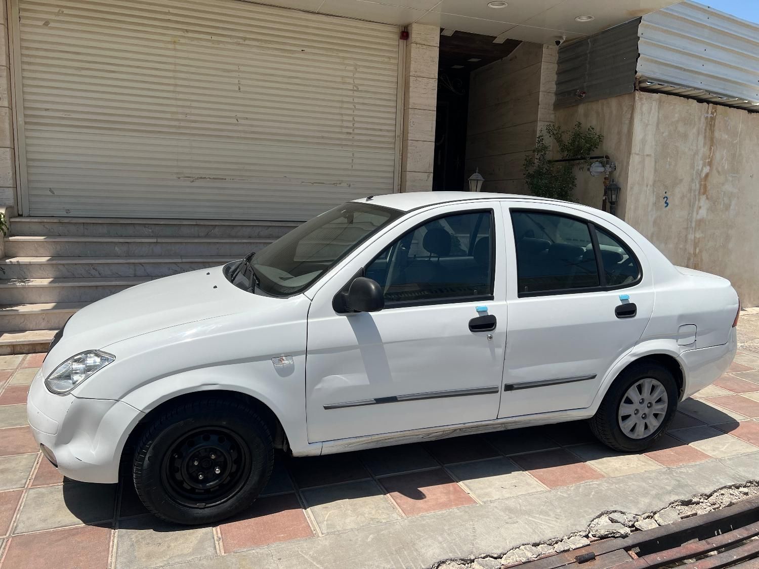 تیبا صندوق دار SX - 1398