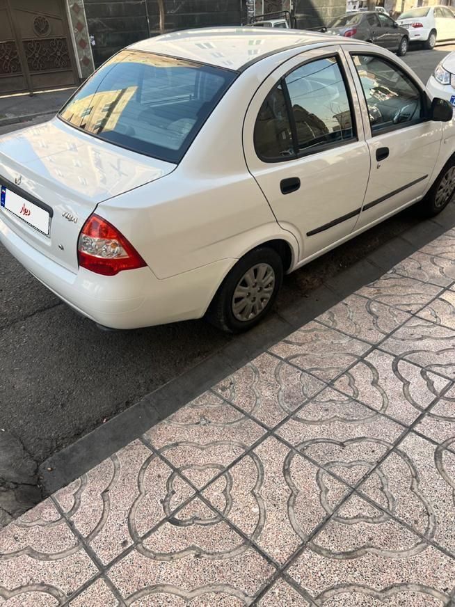 تیبا صندوق دار SX - 1398