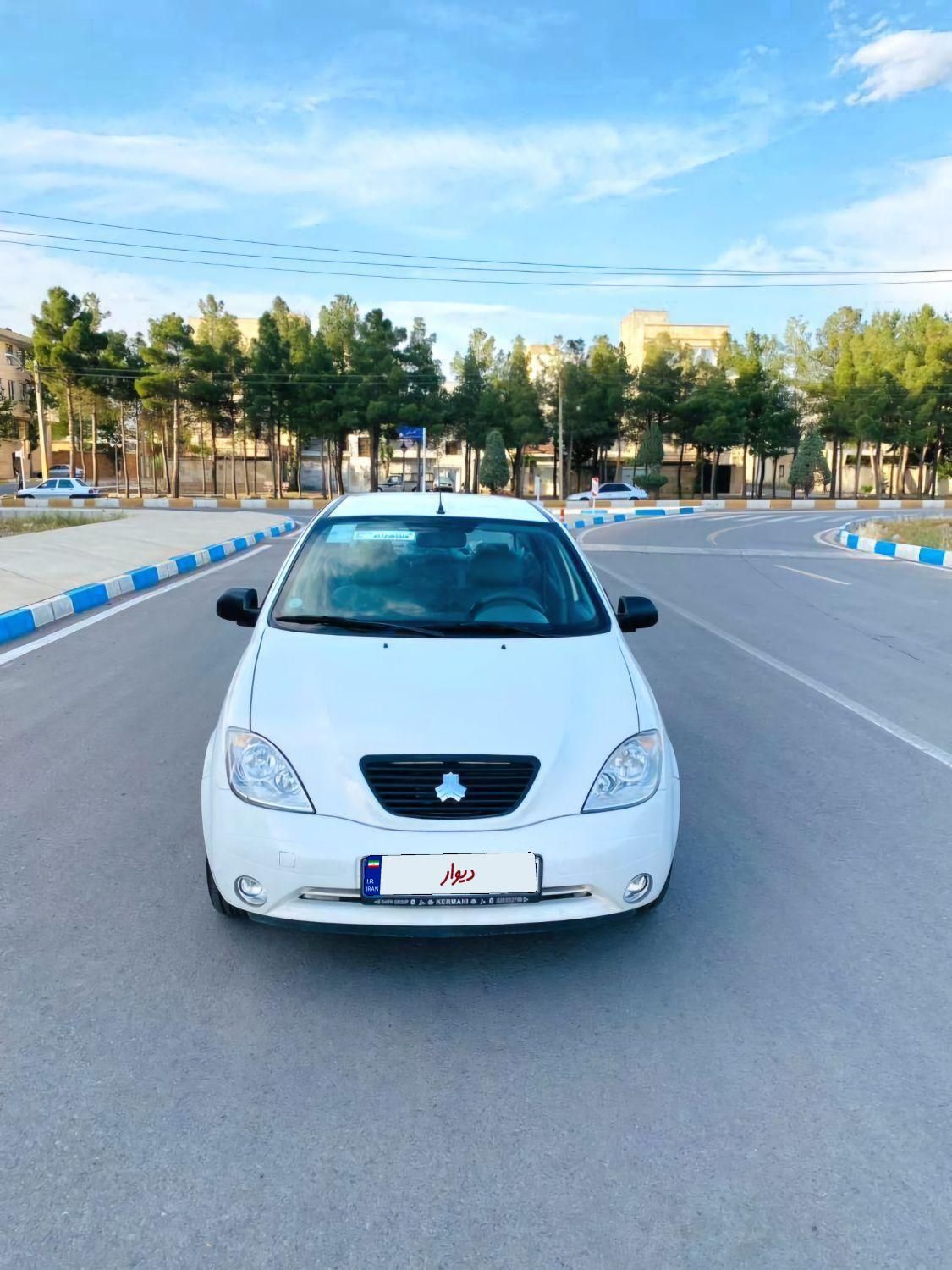 تیبا صندوق دار SX - 1400