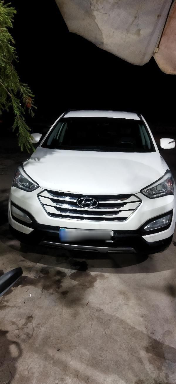 هیوندای سانتافه 4 سیلندر دو دیفرانسیل - 2014