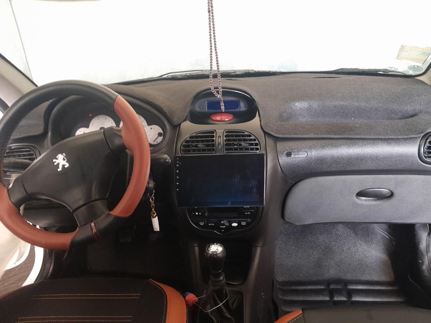 پژو 206 SD v8 - 1394