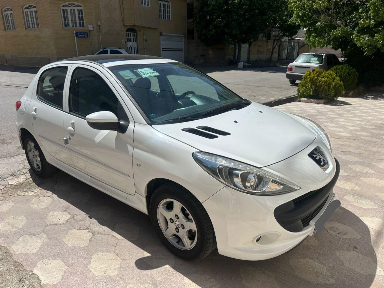 خودرو پژو، 207 آگهی ann_17943550