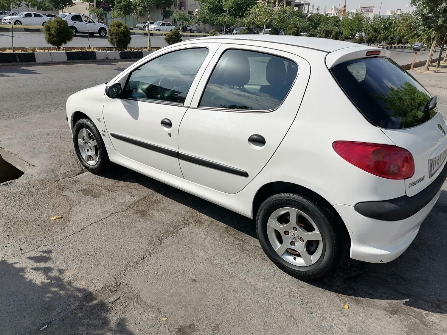 خودرو پژو، 206 آگهی ann_17943931