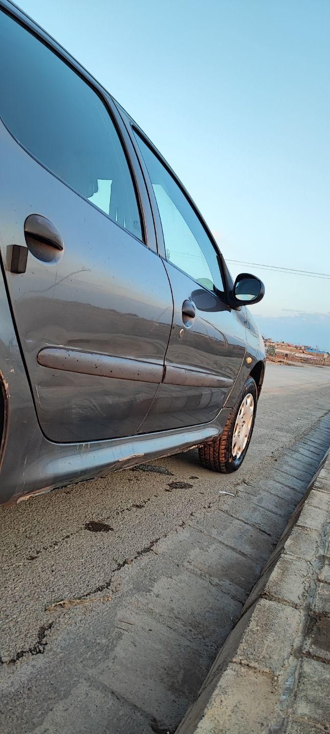پژو 206 SD v8 - 1391