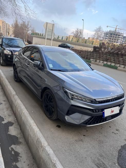 خودرو کی ام سی، J7 آگهی ann_17944453