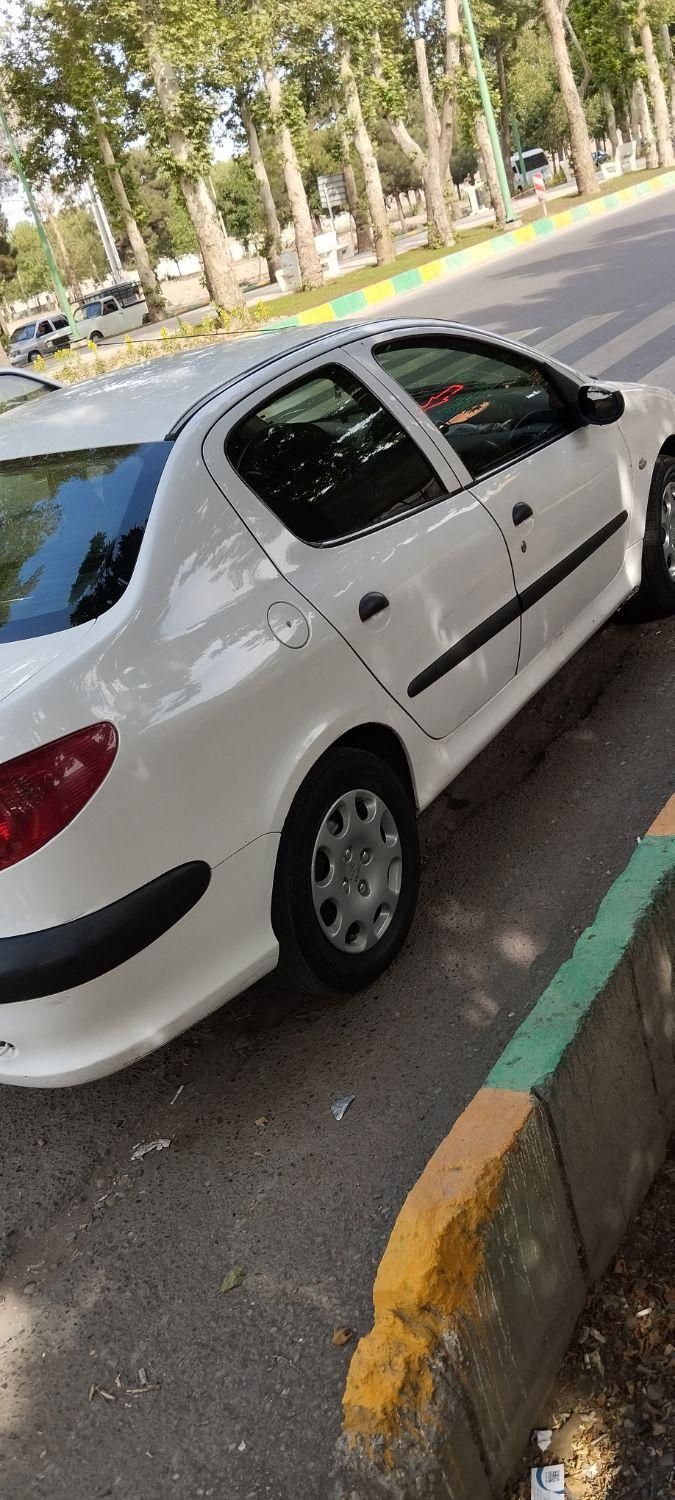 پژو 206 SD v8 - 1390