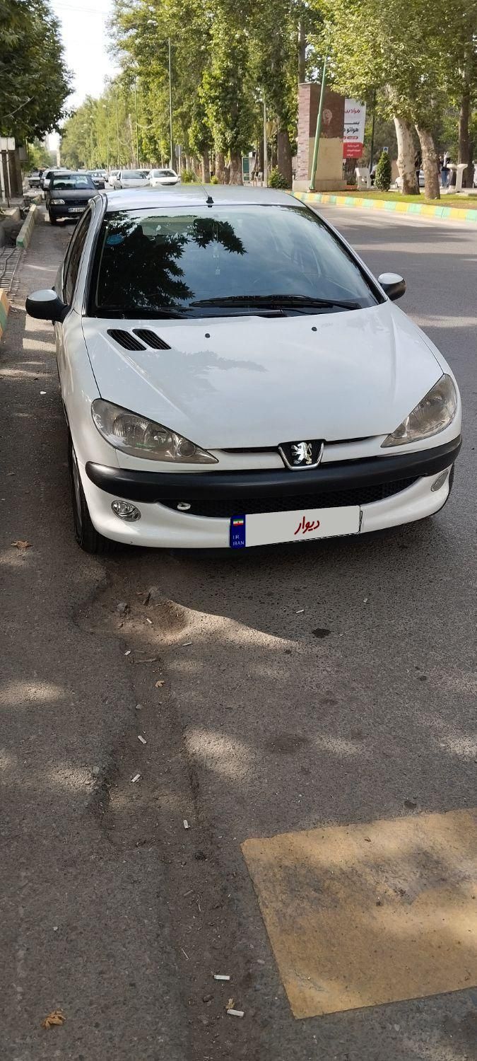 پژو 206 SD v8 - 1390