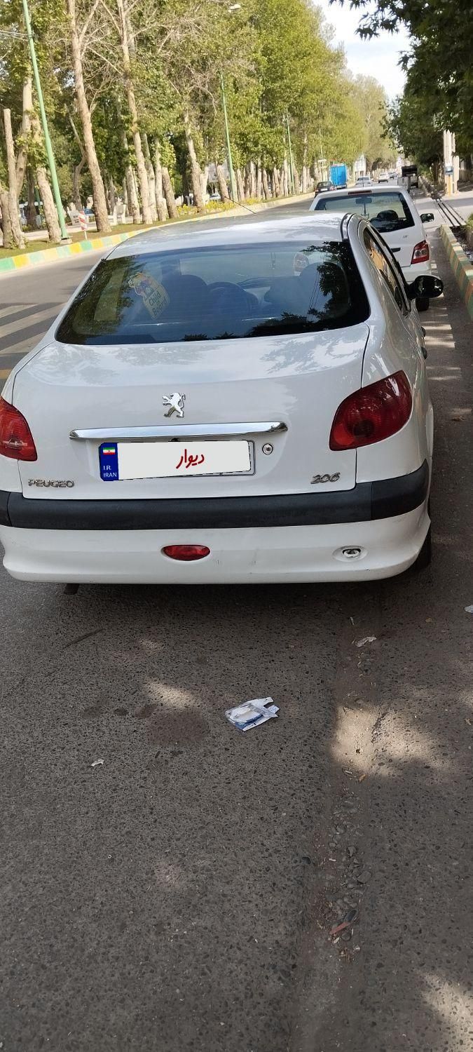 پژو 206 SD v8 - 1390